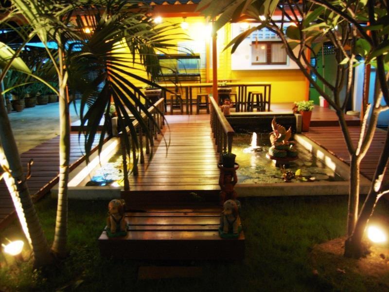 Vareevara Apartment Bangkok Zewnętrze zdjęcie