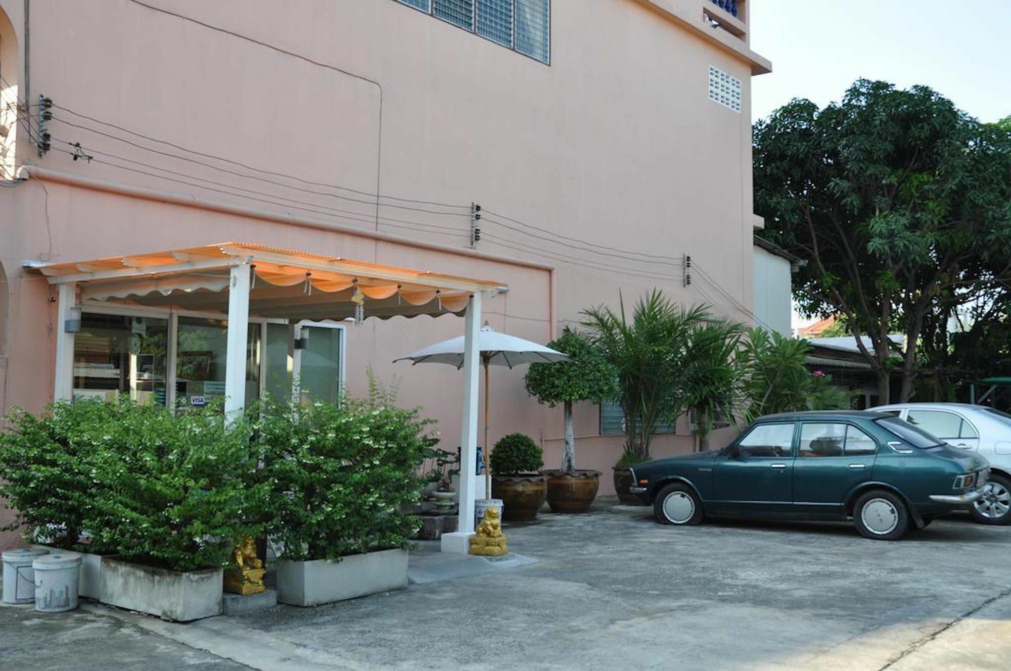 Vareevara Apartment Bangkok Zewnętrze zdjęcie